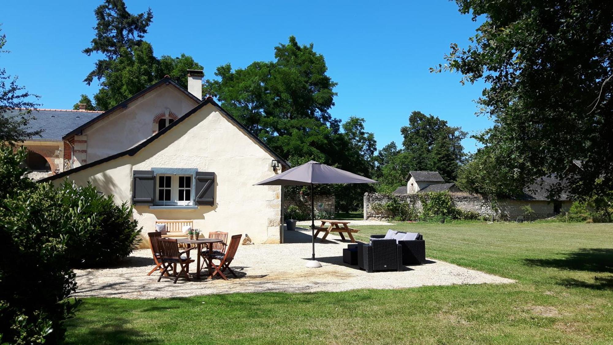 Chateau La Mothaye - Self Catering Apartments With Pool In The Loire Valley Les Bois-d'Anjou Oda fotoğraf